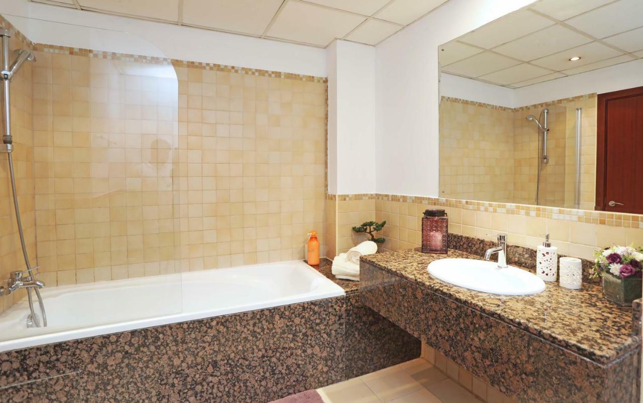 דובאי Luxury Casa - Marvel Sea View Apartment Jbr Beach 2Br מראה חיצוני תמונה